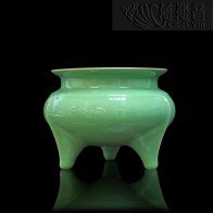 天元出脊青瓷香爐