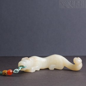 古玉老虎手把件