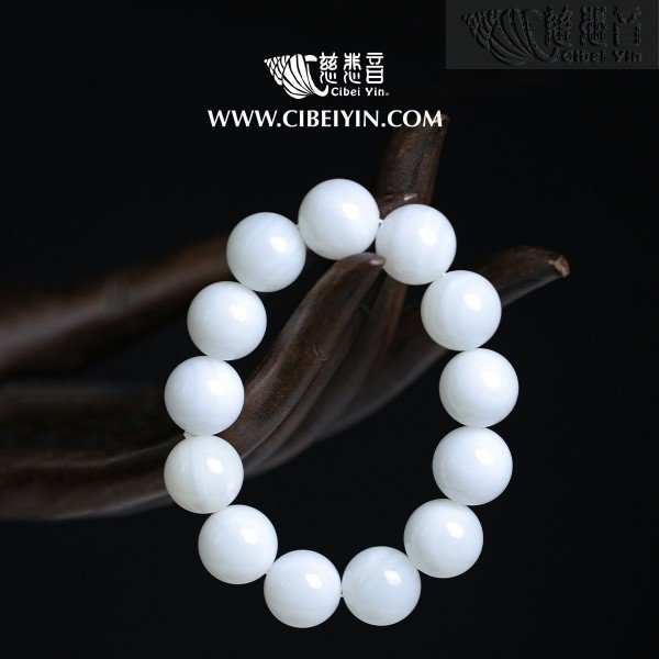 半透硨磲手串 (16mm)