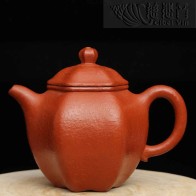 六角米泥瓜壺 底款：周春蘭制  壺蓋內款：周春蘭
