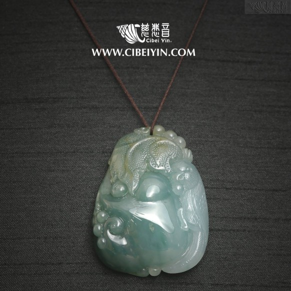 綬帶如意翡翠挂墜
