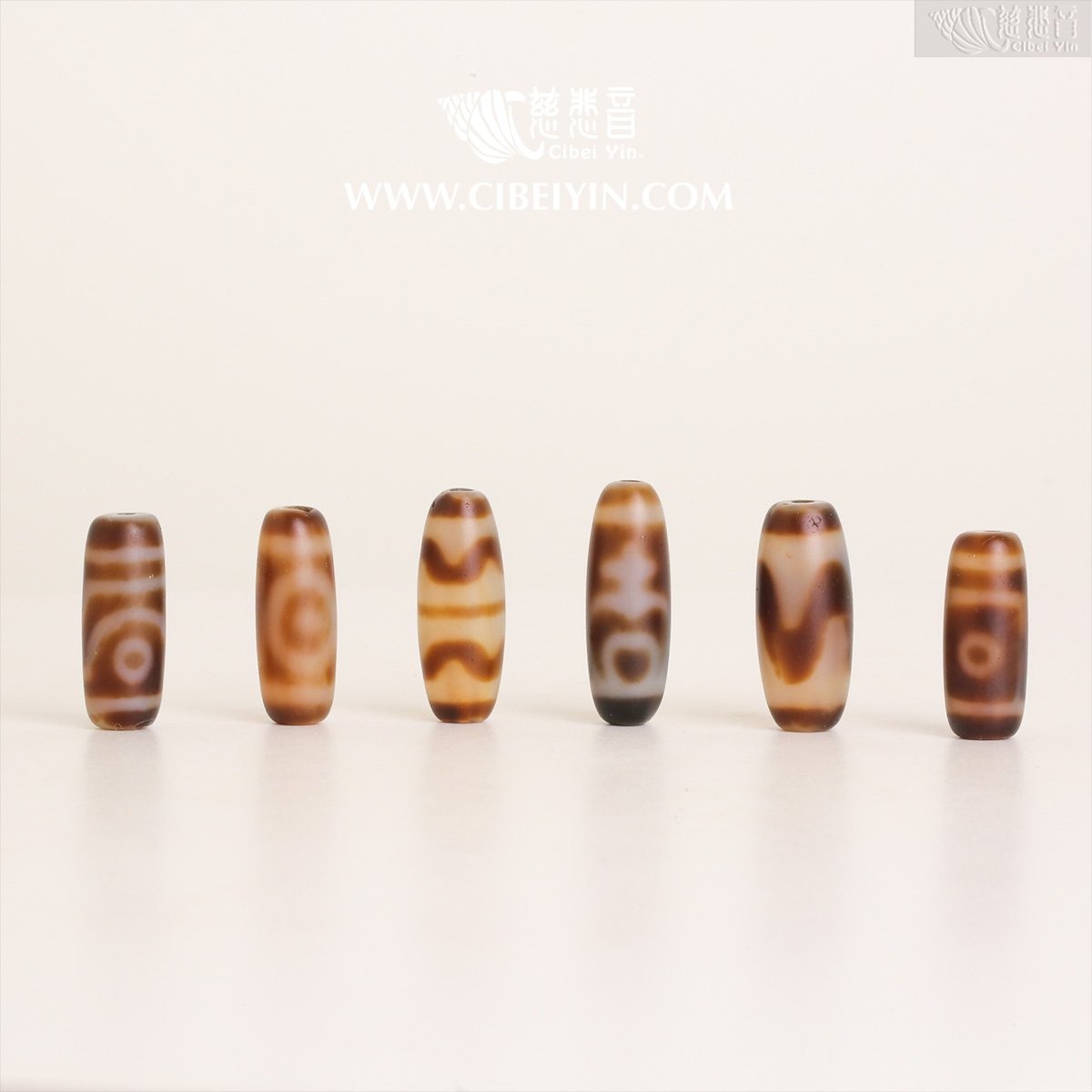 上肯護摩火供天珠‼️西蔵老礦手工伝承護摩火供双虎牙天珠 上肯護摩火供天珠‼️西蔵老礦手工伝承護摩火供