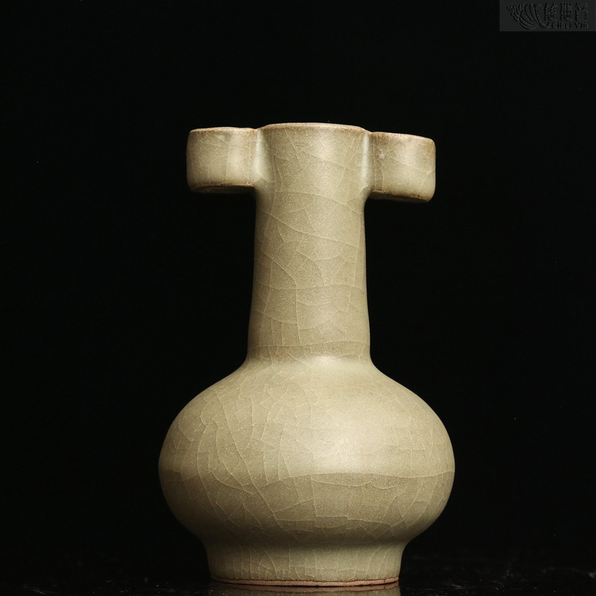 中国 唐物 古瓷 時代物 宋代花卉青瓷碗（中国 唐物 古瓷 時代物