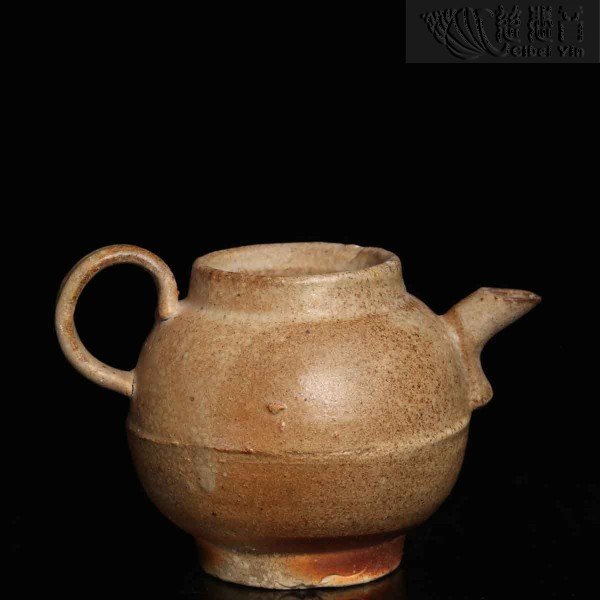 元代天地合一茶壶 