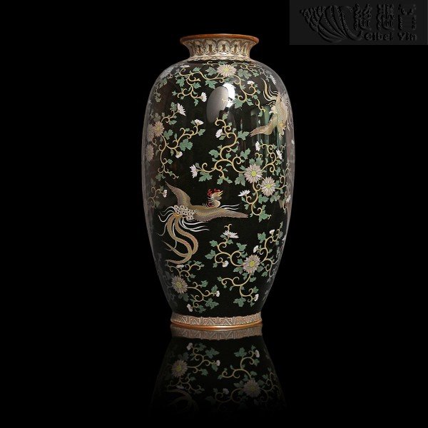 铜胎掐丝珐琅宝瓶