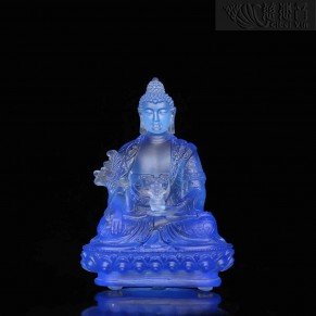 蓝色琉璃药师佛像