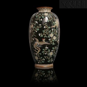 铜胎掐丝珐琅宝瓶