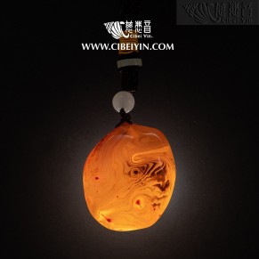 "酣梦獏"玛瑙手把件(小)-027