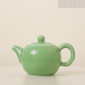 青瓷茶具系列-团圆茶壶