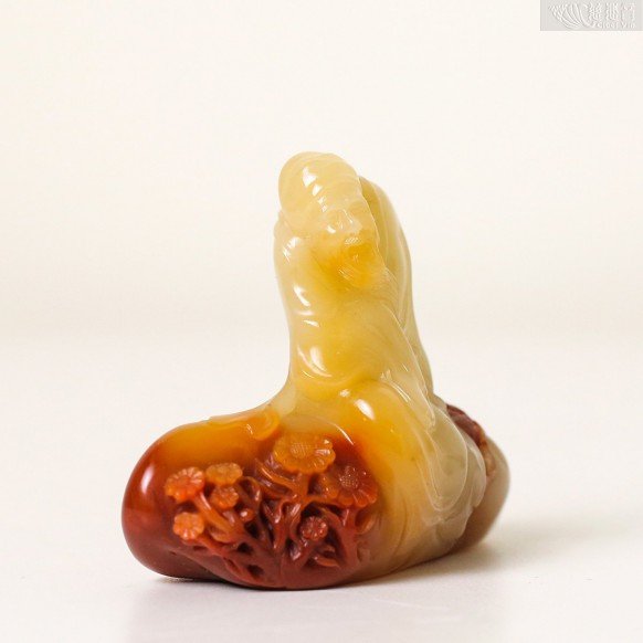 石绿作寿山石「渊之爱菊」摆件