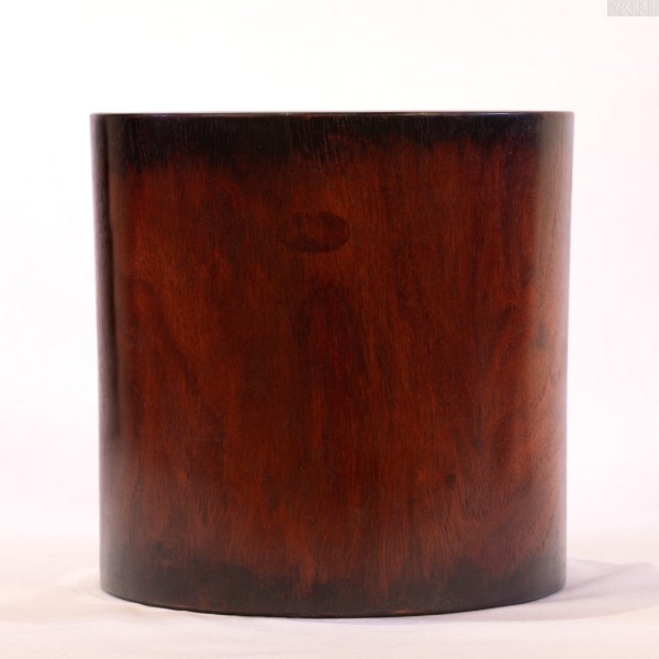 黄花梨笔筒慈悲音