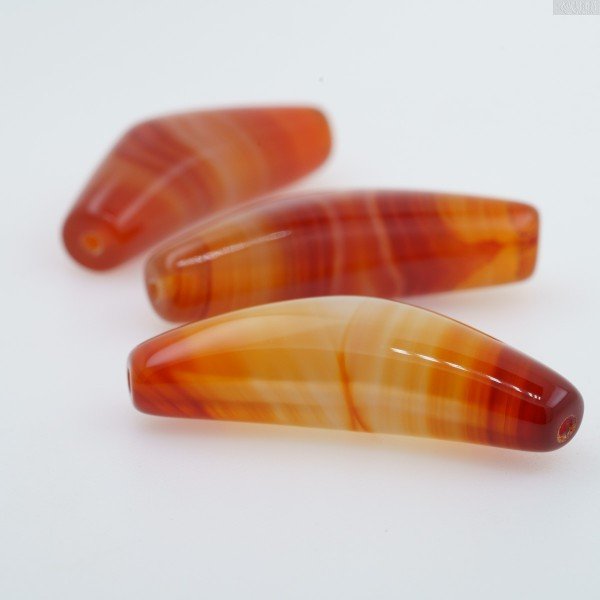 uncommon creamy/yellowish ancient Tibetan 4 line Chung dZi