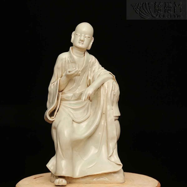 Celadon sculpture of Meditating lohan arhat