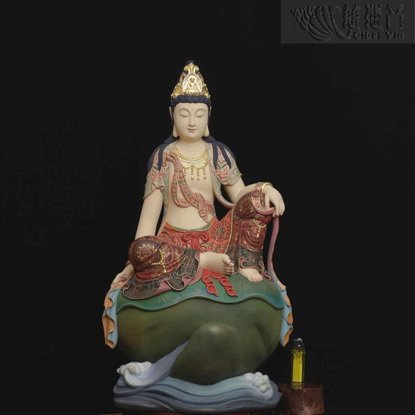 Camphor wood painted freely Guanyin