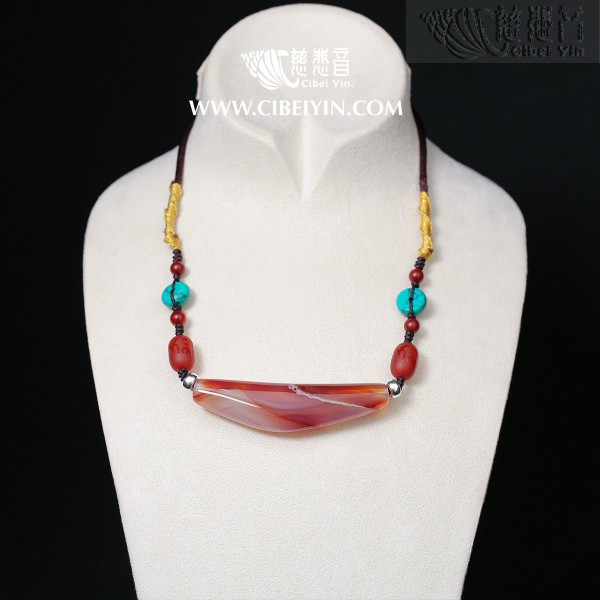  "Riding on clouds"Horn-Shaped Dzi Bead- Special Grade  Necklace-01