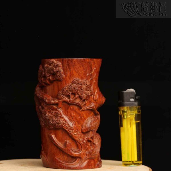 Mmacrobiosis 
Rosewood Brush Holder