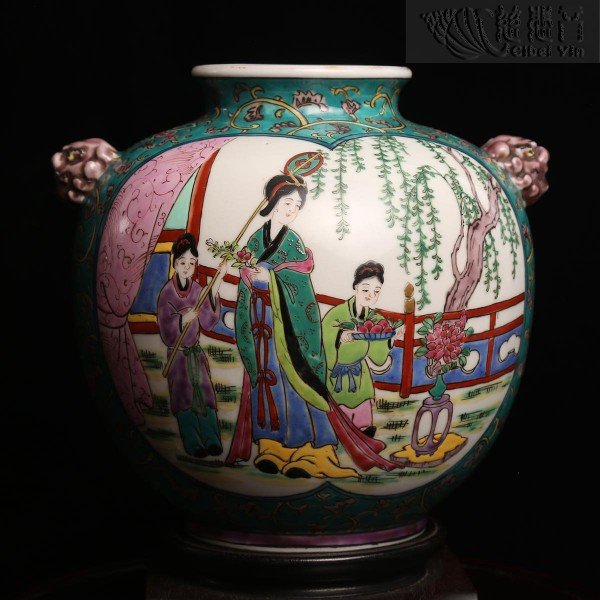 Qing Dynasty famille rose royal concubine peony treasure jar