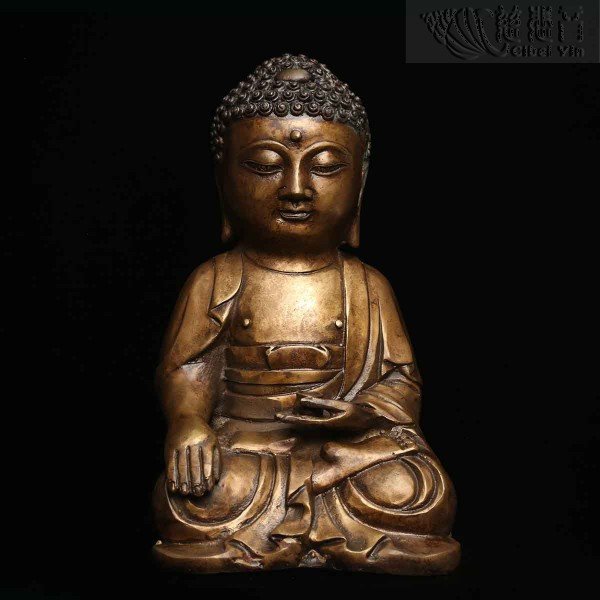 Modern bronze statue of Sakyamuni