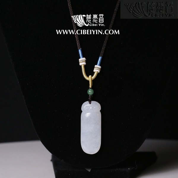 Jade Necklace – “Blessing Gourd”