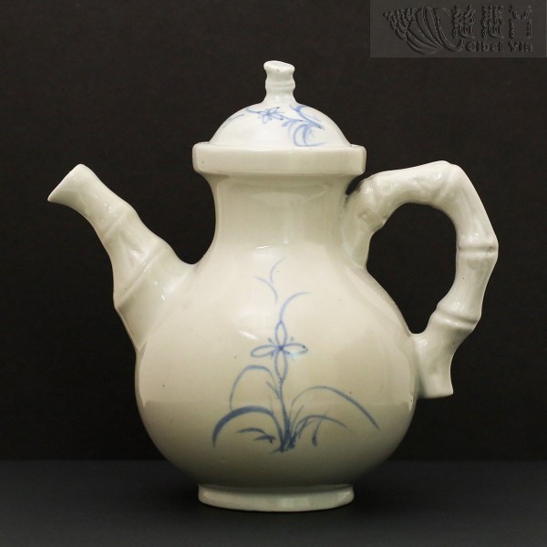Ceramic Bamboo-Joint Teapot