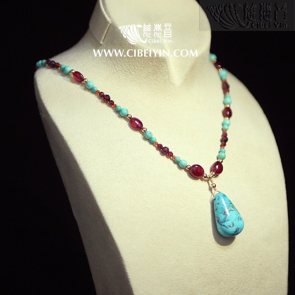 "Outstanding" Turquoise Necklace