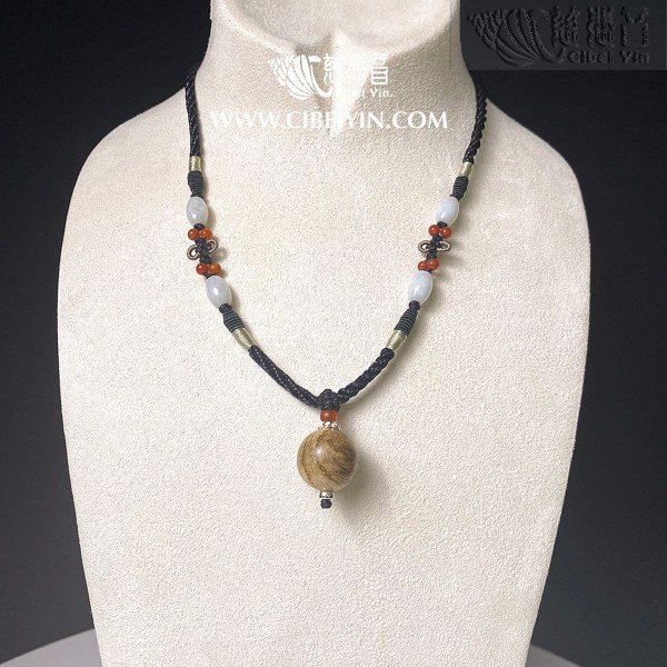 Boutique Agarwood Necklace-316-2