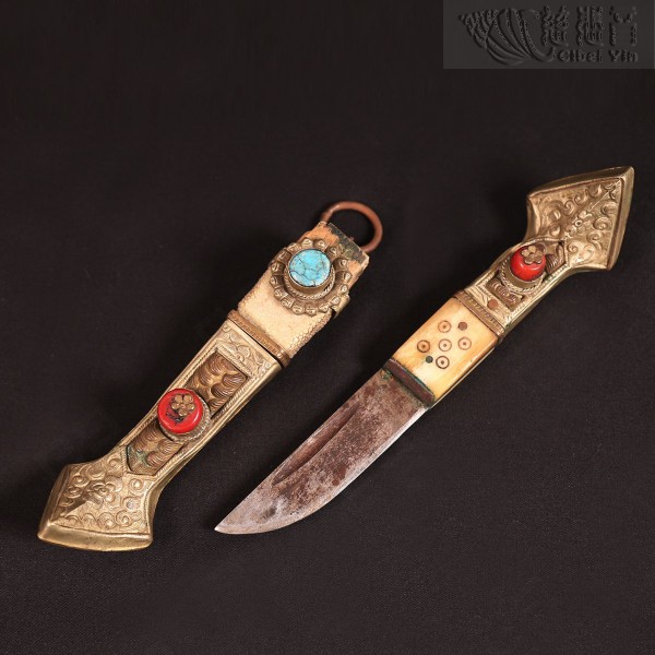 Grandmaster JinBodhi's Antiquities Collections-A Tibetan Kham Women's Decorative Dagger