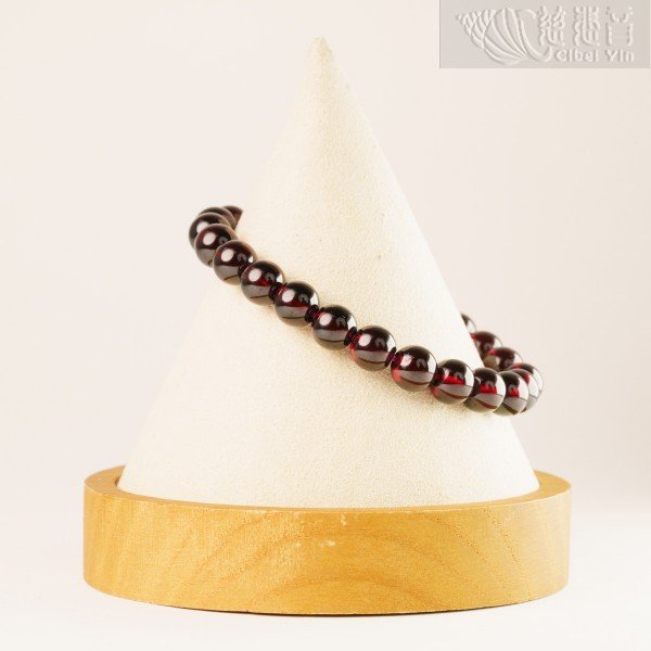 Garnet Bracelet 8mm