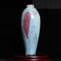 Superior Treasure Vase