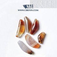 Horn-Shaped Dzi Bead (Natural Red Sardonyx) - b1