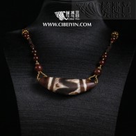 "Magnificent Glorious and Majestic" Natural Horn-Shaped Double Tiger Teeth Dzi Bead