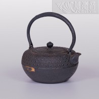 Iron Kettle with Perfect dotted cast iron