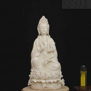 Ceramic relaxing Guanyin statue(On Grandmaster JinBodhi’s altar table )