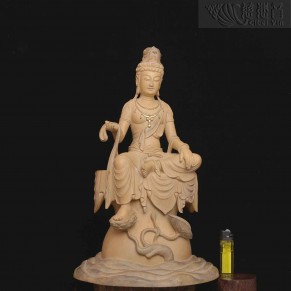 Relaxing Avalokitesvara(On Grandmaster JinBodhi’s altar table )
