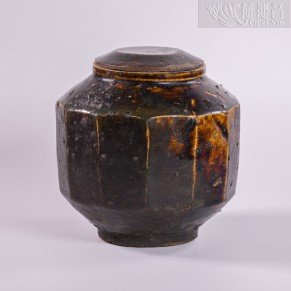 Sauce-glazed  Treasure Jar