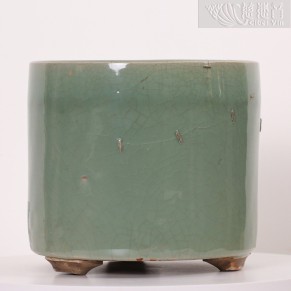 Ming dynasty Longquan celadon tripod censer