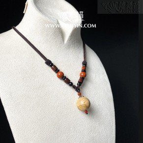 Boutique Agarwood Necklace-315