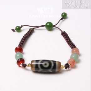 Auspicious Protective Dzi Bead Bracelet – 28 mm – Random Shipment