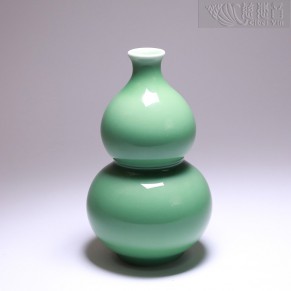 “Fortune, Prosperity and Longevity” Gourd-Shaped Treasure Vase – 16cm Plum Green