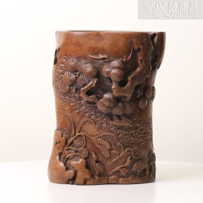 Boxwood Brush Pot