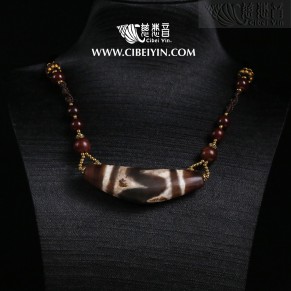 "Magnificent Glorious and Majestic" Natural Horn-Shaped Double Tiger Teeth Dzi Bead