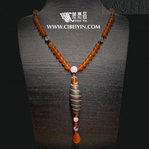 OLD Glazed Crystal Necklace  07-A