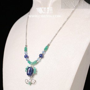 "Source of the Oasis Spring" Sapphire Necklace