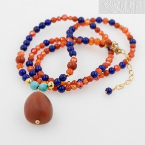 Good Fortune-South Red Agate Necklace (18K Gold、Matte Pendant)