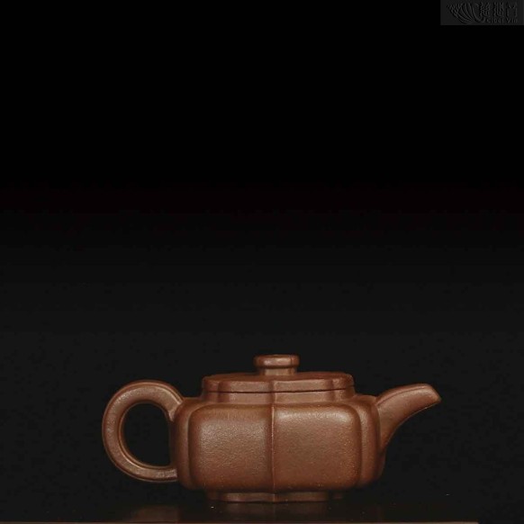 Wang Haitao's Fu-shaped Old Zisha Pot Over 60 Years