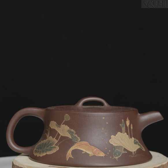 Zisha teapot with He Yang Baonian on bottom