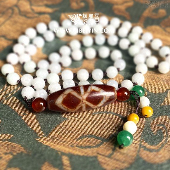 Beaded Necklace- Dorje dzi 15x40mm