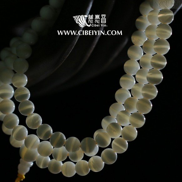 Golden Silk Tridacna 108 Prayer Beads - 6mm