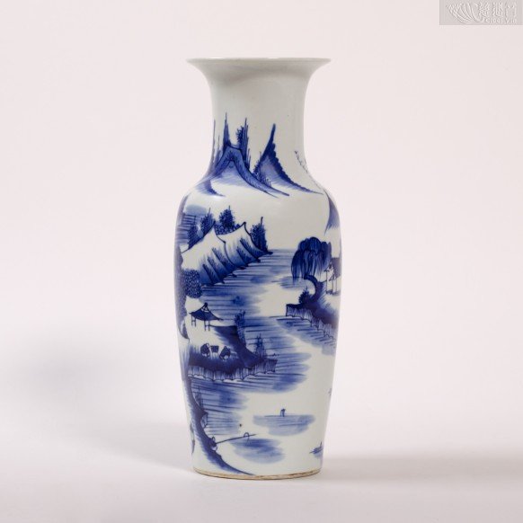 Kangxi Prosperous Era Blue and White Porcelain Vase from the Qing Dynasty