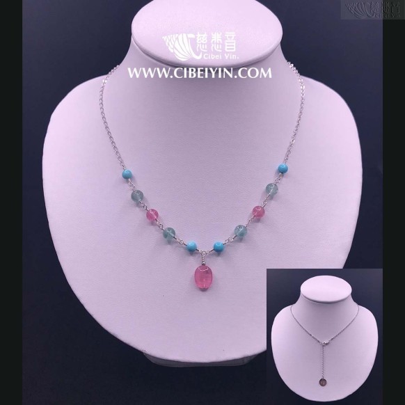 Light in the spring necklace